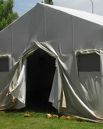 Изготавливаем солдатские палатки в Сольцах вместимостью <strong>до 70 человек</strong>